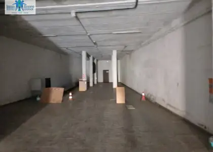 Amplio Local Comercial en el Corazón de Albacete - Ideal para Inversión en Albacete