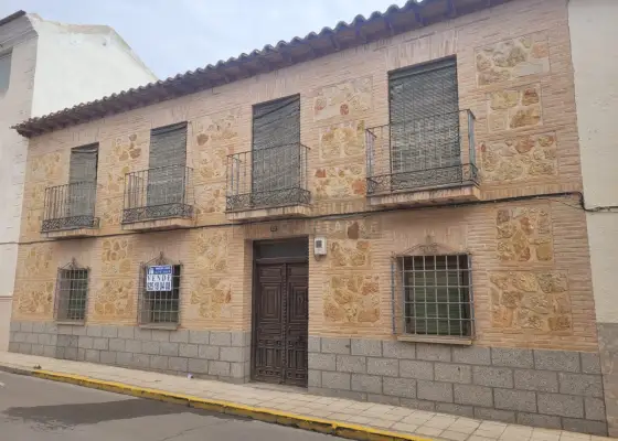 Casa A demoler o reconstruir Corral de Almaguer