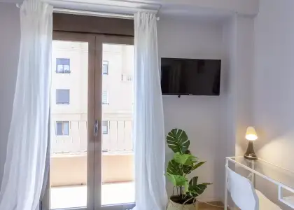 Habitación en un piso compartido de 7 dormitorios en alquiler en Arrancapins, Valencia en Valencia