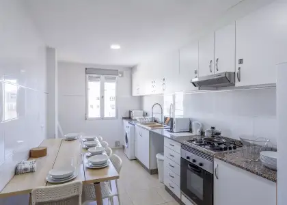 Habitación en un piso compartido de 7 dormitorios en alquiler en Arrancapins, Valencia en Valencia