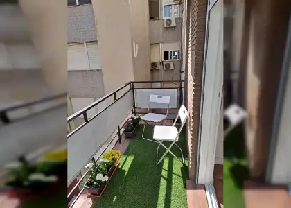 Se alquila habitación en piso compartido de 4 habitaciones en La Creu del Grau, solo chicas en Valencia