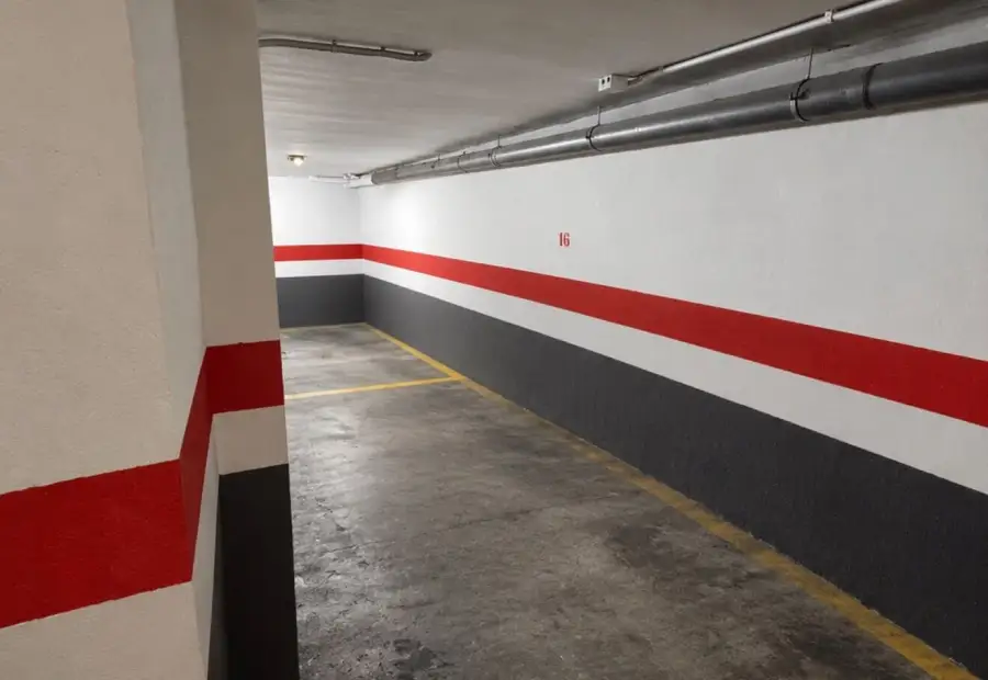 Se vende Plaza de Garaje Zona Centro - Catedral en Albacete