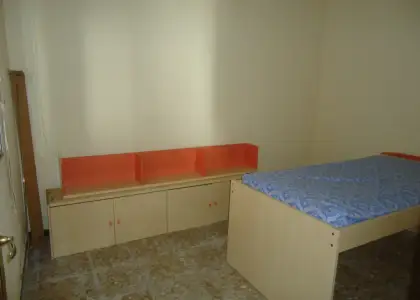 Se vende solar en zona divina pastora en Manzanares