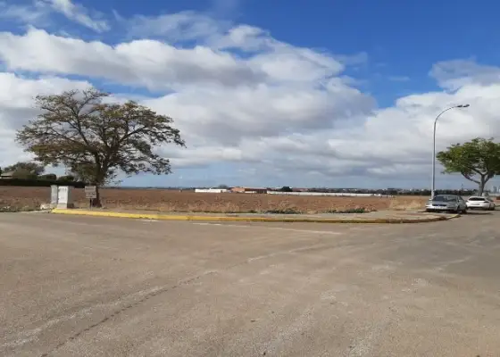 Terreno en venta en A-02 Vallermoso (la Serna) - Polígono 13170, Ciudad Real, Miguelturra