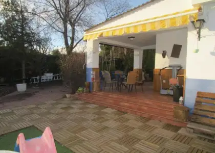 venta de chalet en Valdepeñas, PERIFERIA en Valdepeñas