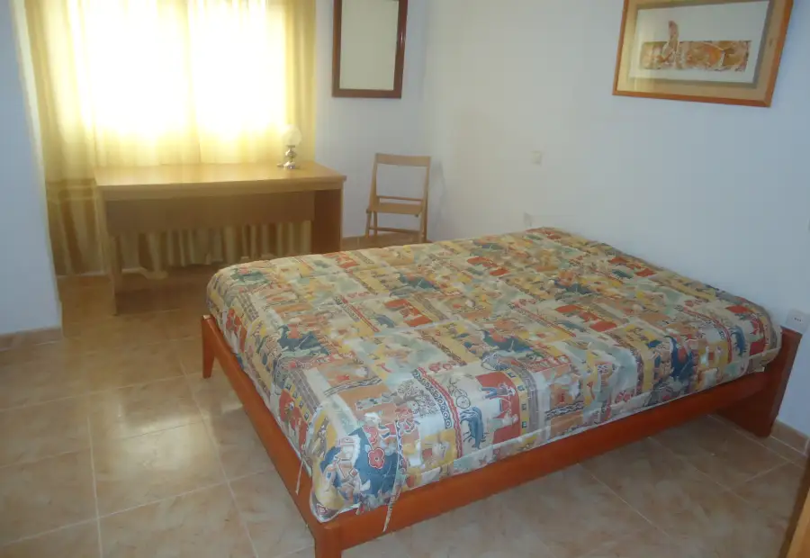 Venta de piso de tres dormitorios en zona centro en Manzanares